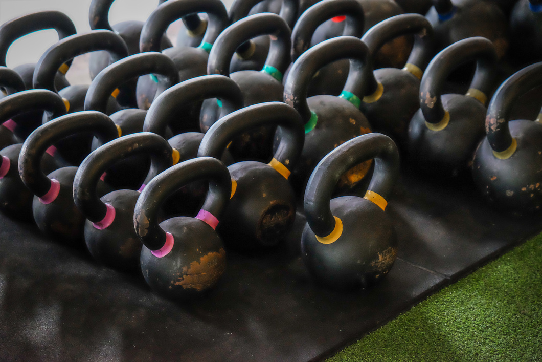 Variation kettlebell weights for strength training